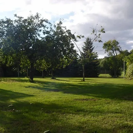 Mit Kamin Und Idyllischem Garten * Fuenfseen